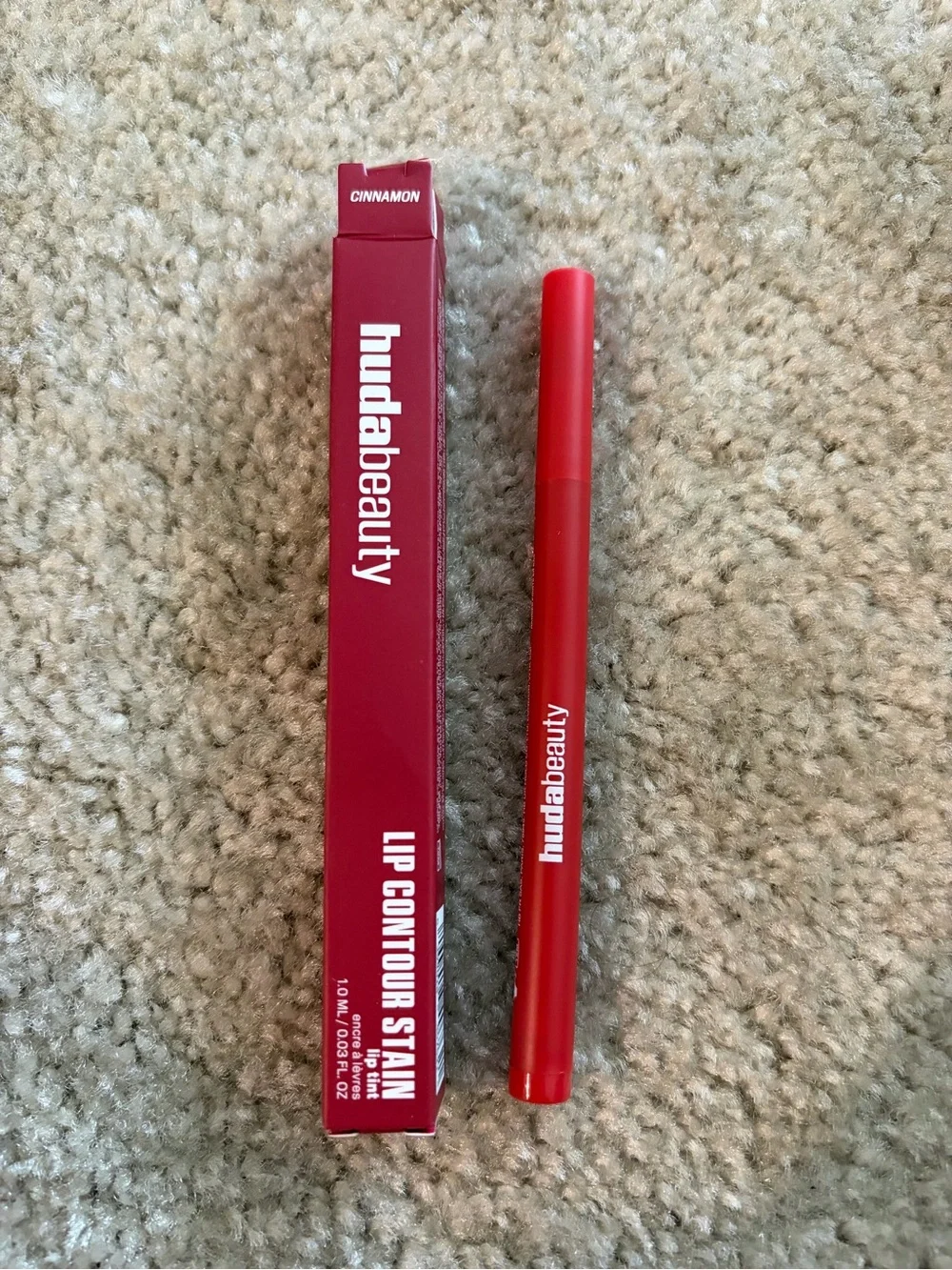 Huda Beauty Lip Contour Stain - Cinnamon NWT